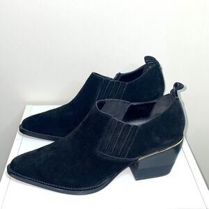DKNY Black Suede Pointed Toe Western Ankle‎ Booties Block Heel Women's Size 8